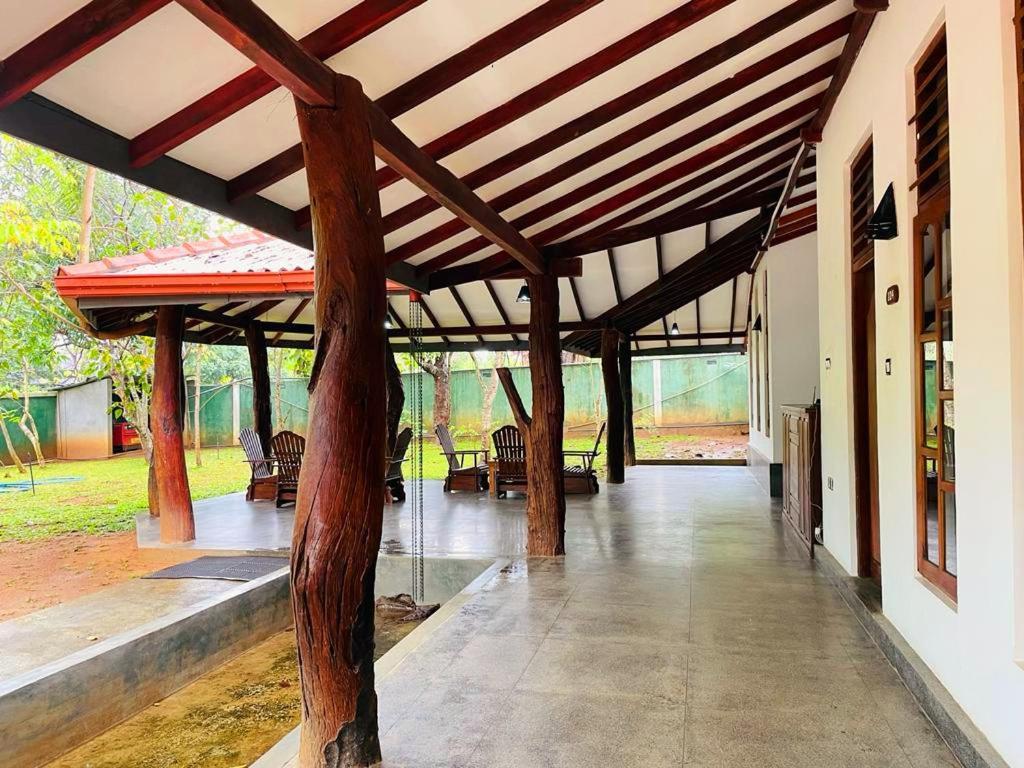 Kingfisher Resort Sigiriya Exterior photo